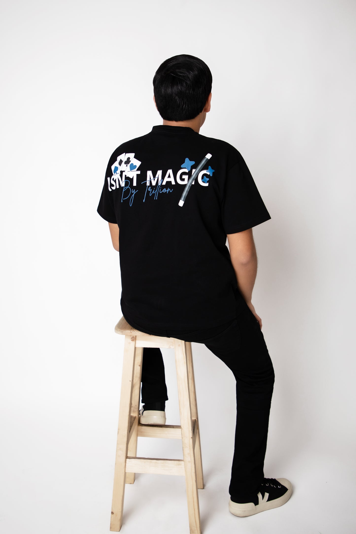ISN’T MAGIC TEE