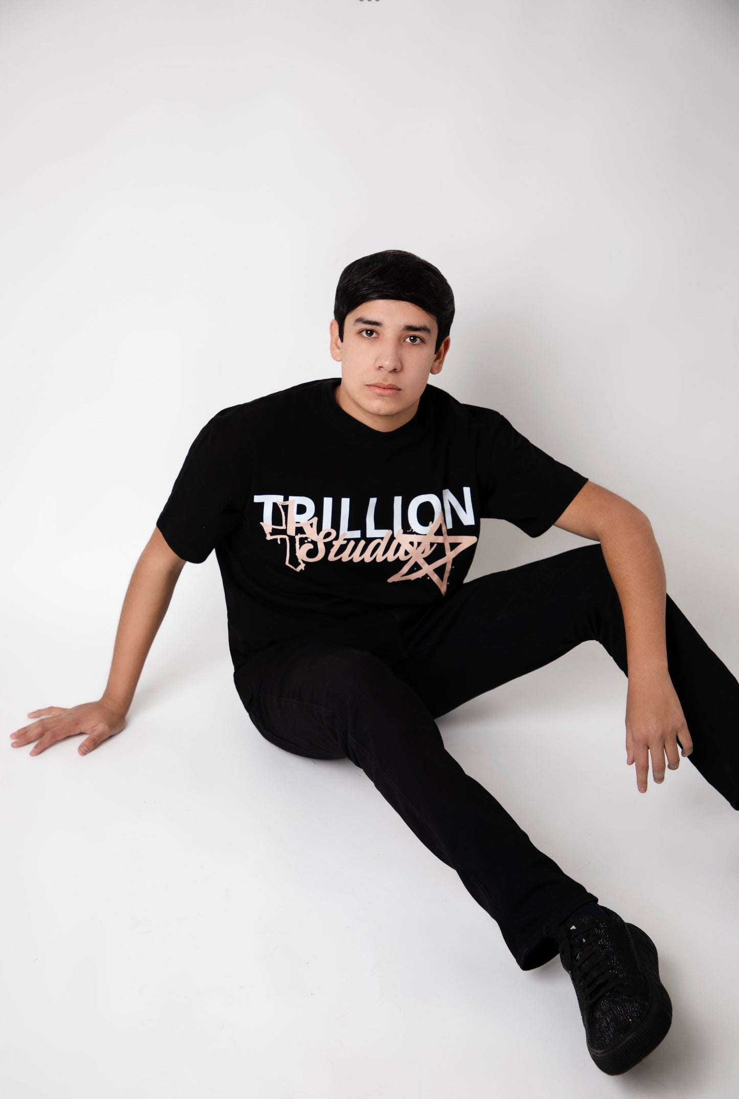 TRILLION CRUZ